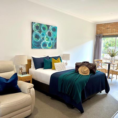 Coastal Waters Motor Inn Lakes Entrance Esterno foto
