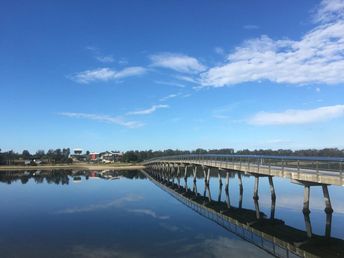Coastal Waters Motor Inn Lakes Entrance Esterno foto